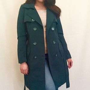 New York and Company Raincoat🧥 🍂❄️